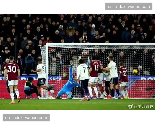 诺丁汉森林球员投诉对方反击前已犯规，VAR介入检查后维持进球有效