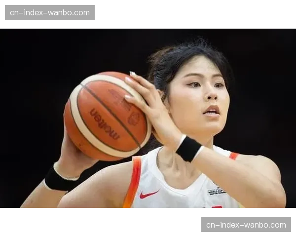 李月汝接受资质报价重返飞翼，空间型内线特质有望提升球队传中效率